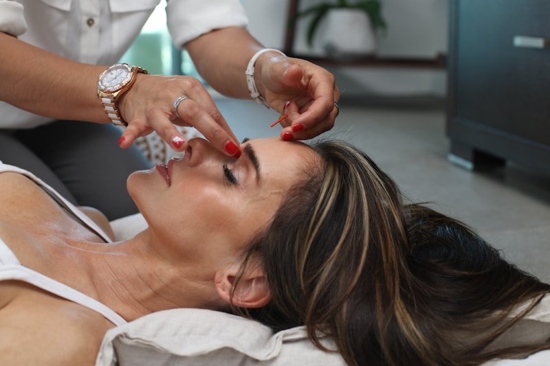 Height बढ़ाने के लिए Ayurveda vs Allopathy — कौन सा तरीका बेहतर है?