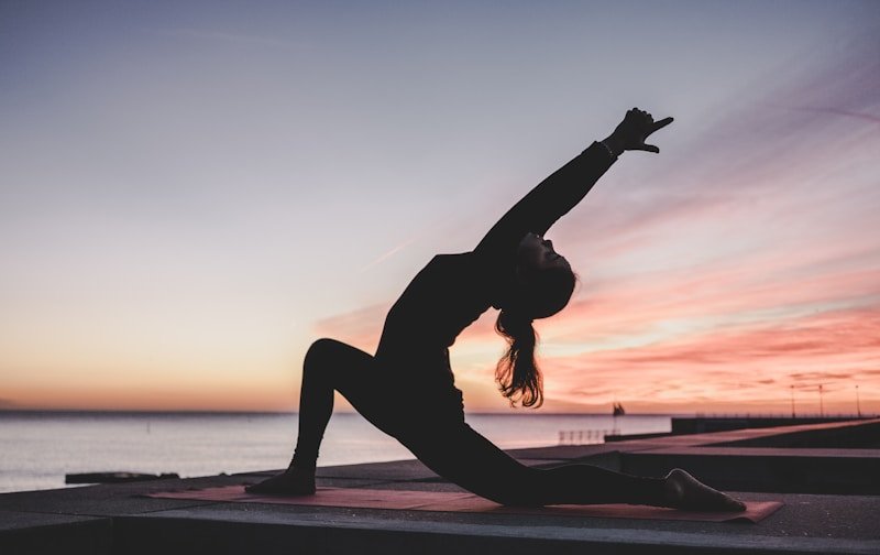 Stretching Exercises से क्या सच में Height बढ़ती है या सिर्फ Myth है?